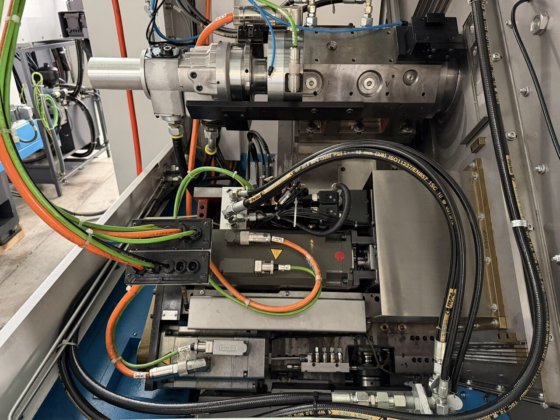 TORNO CNC BENZINGER TNI-B10