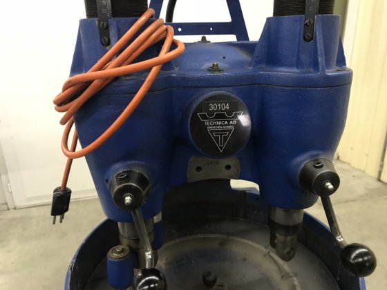 技术 "牌 1600 型平面抛光机