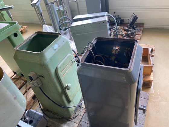 MUELLER" MPS-1 型磨床底座