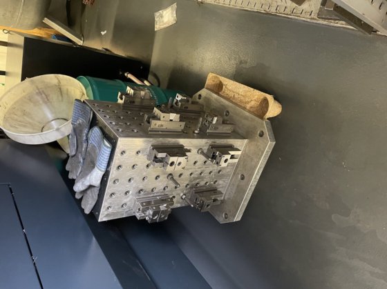 带螺纹孔的模块化立方体“PSR”500X500