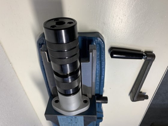 VHO-5 型 "顶点 "液压钳