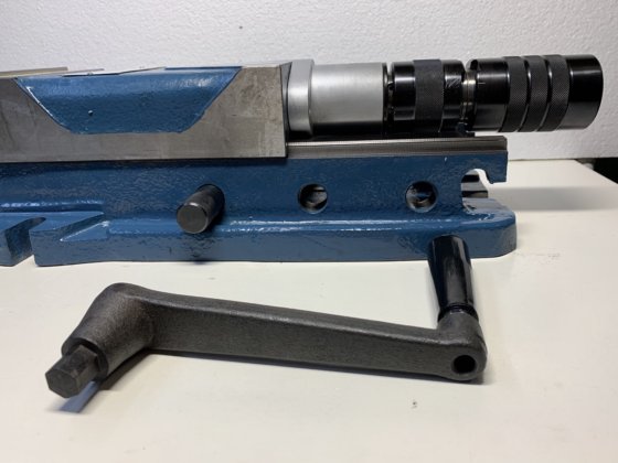 VHO-5 型 "顶点 "液压钳