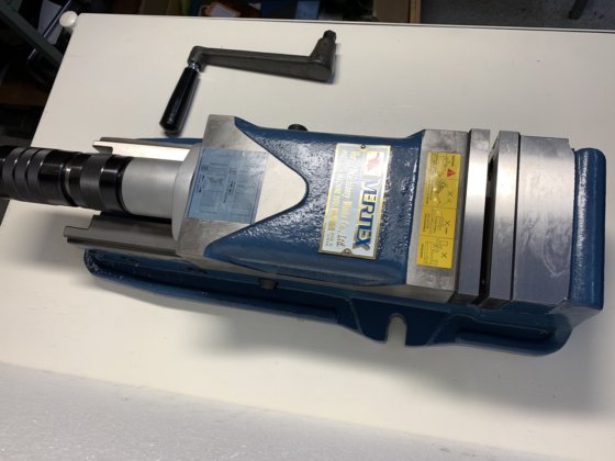 VHO-5 型 "顶点 "液压钳