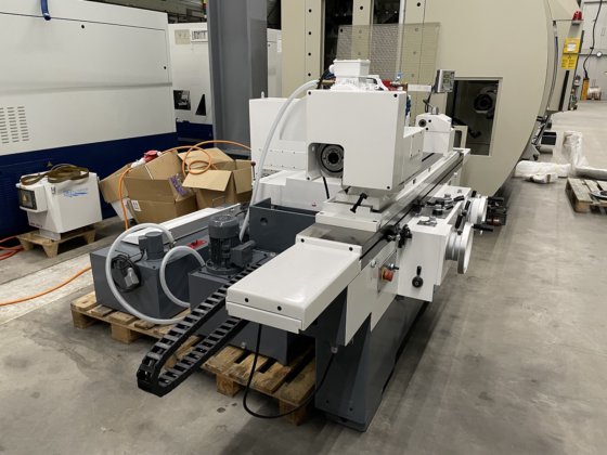 円筒研削盤ケレンベルガー・タイプ1000U