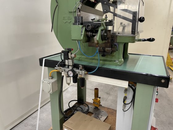 PRENSA EXCÊNTRICA "BEUTLER" D8-200