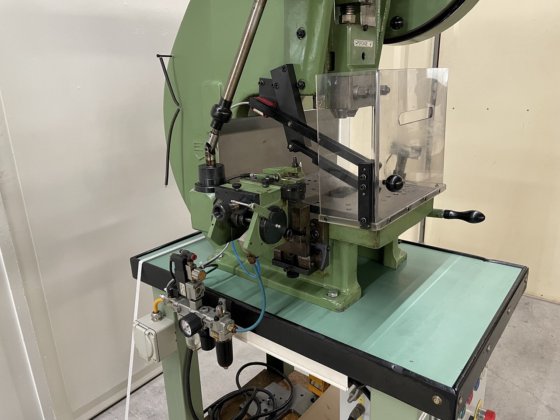 エキセントリックプレス "ボイトラー "D8-200