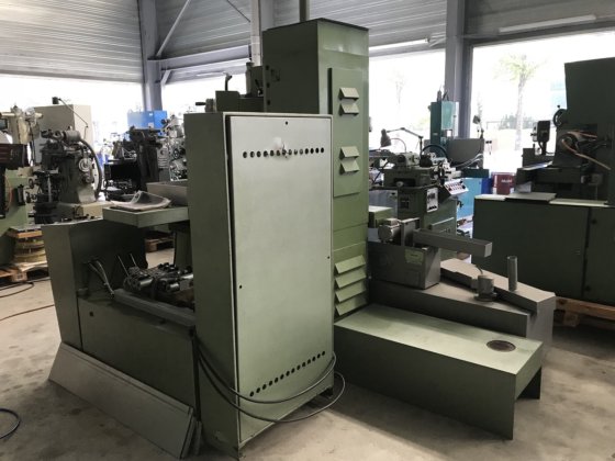 平面研削盤「ブランド」タイプFS-735