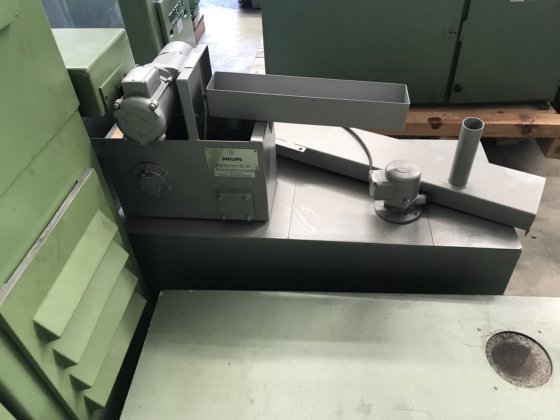 平面研削盤「ブランド」タイプFS-735