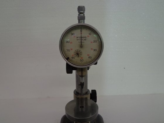 比較器付きサポート""テーブル貫通53mm