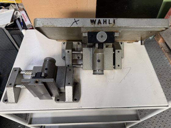 自动充电器 Wahli W-38