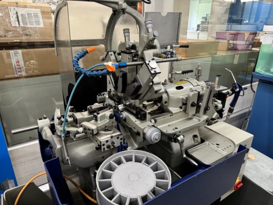 TORNO AUTOMÁTICO "TORNOS" TIPO M-7