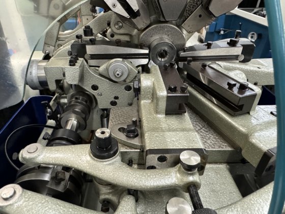 TORNO AUTOMÁTICO "TORNOS" TIPO M-7