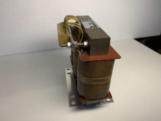 AUTOTRASFORMATORE "TECHNO-VOLT" TIPO 1500-VA