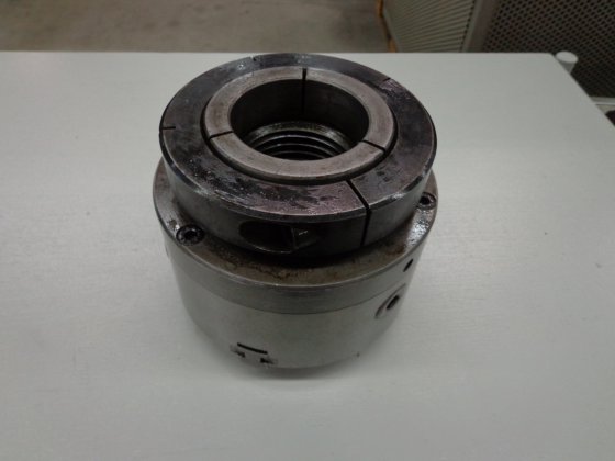 三つ爪チャック""タイプ 160 mm