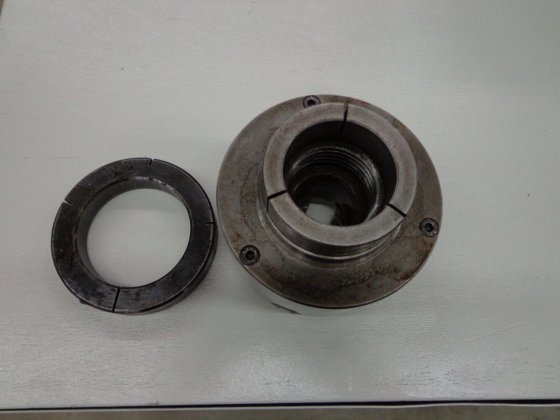 三つ爪チャック""タイプ 160 mm