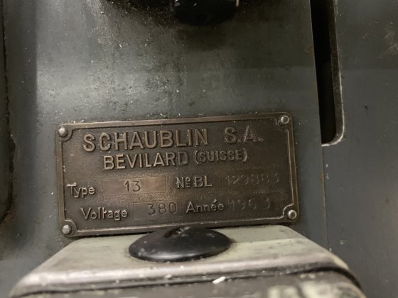 Schaublin" 13 型万能铣床