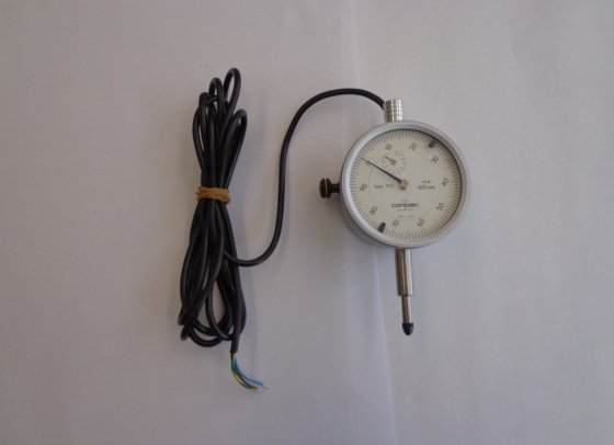 表盘测量仪 "COMPAC"，带 EL.CONT.CL2-532