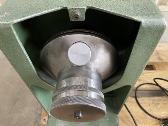 厚み測定器「ローラー」タイプ M-3