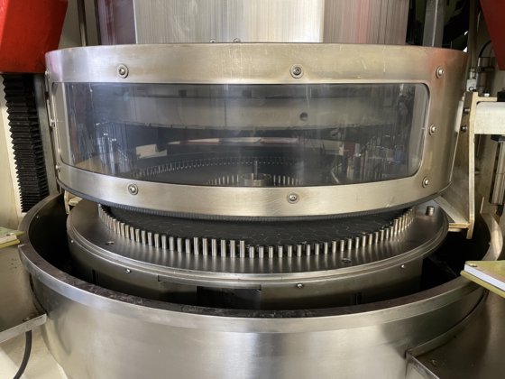 DLM-705 型 "Staehli "平面研磨机