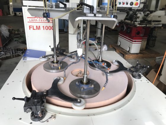 FLM-1000型 "Staehli "平缝机