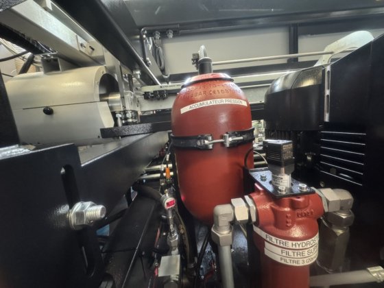 TORNO AUTOMÁTICO CNC TORNOS MULTISWISS