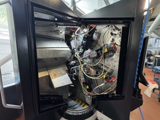 TORNO AUTOMÁTICO CNC TORNOS MULTISWISS