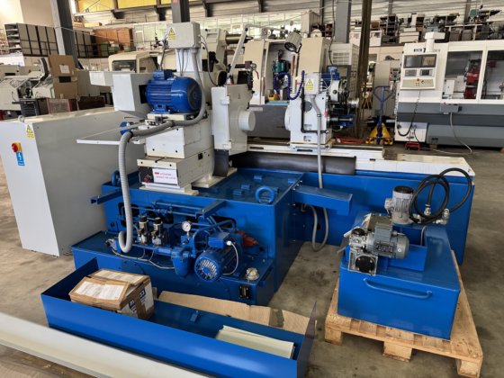 円筒研削盤ヨーツ・ショートタイプE450x1500