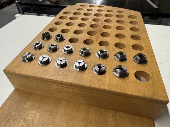 一套 15 个夹头 Schaublin F-15