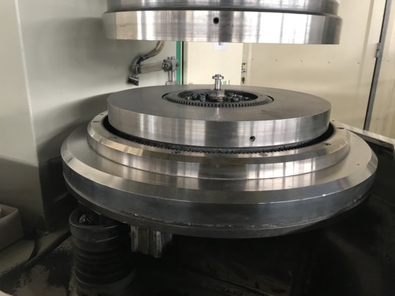 DLM-450 型 "Staehli "平面研磨机