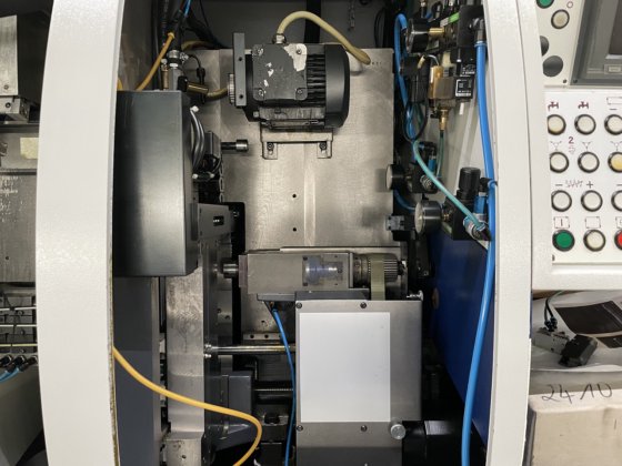 数控滑动头架自动车床 "tornos" deco 2000, cap.10