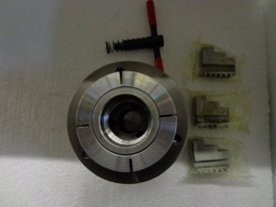 三つ爪チャック "バーテックス" タイプ100 フランジW-20用