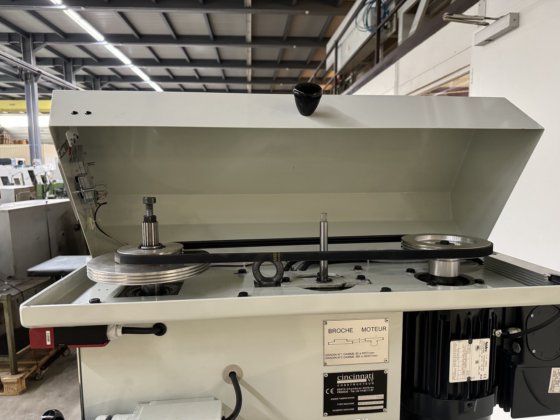 ドリル＆フライス盤 "シンシナティ" タイプ NFT-320 V