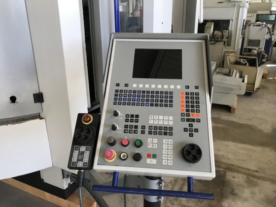 立式加工中心 "MIKRON" VCP/UCP 710