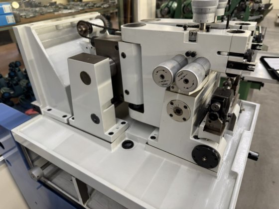 Strausak 119 型轧机