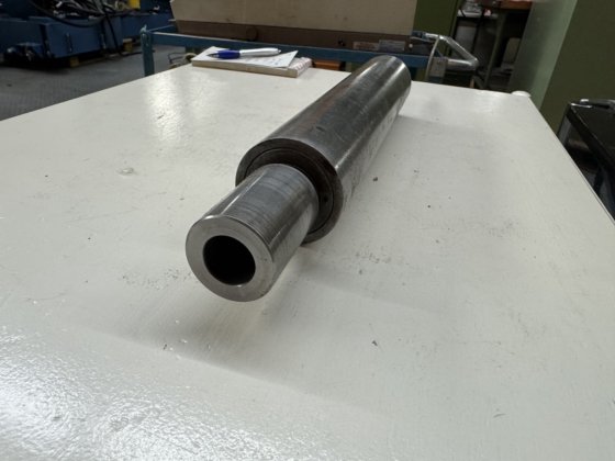 スピンドル・シャウト 60×315