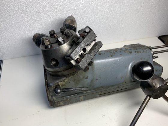 Schaublin" 102-58 型旋转滑梯