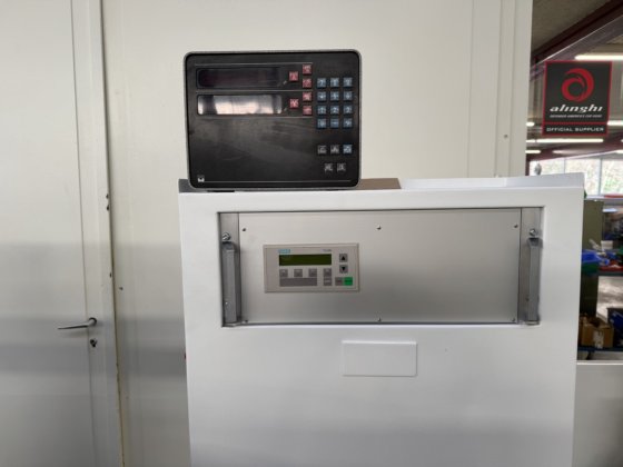 トリペットMHPE-500平面研削盤