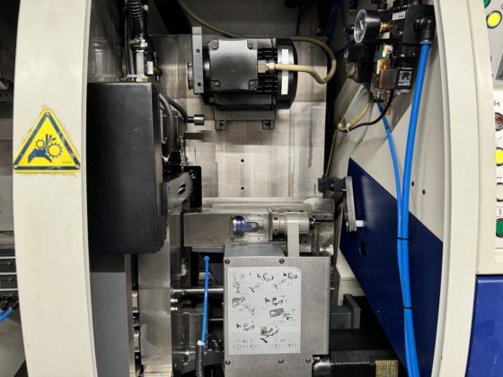 数控滑动头架自动车床 Tornos Deco 10