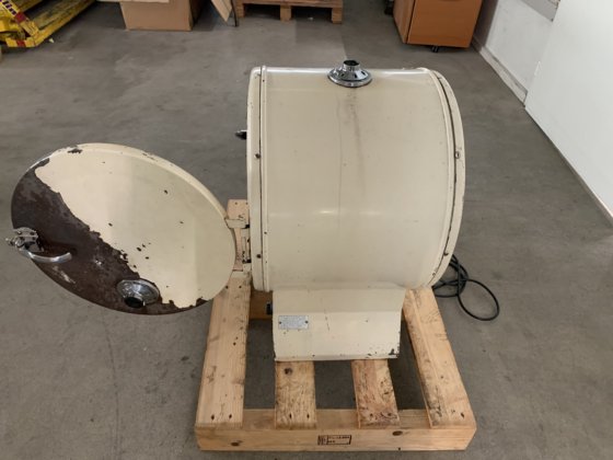 240 型 "萨尔维斯 "干燥柜