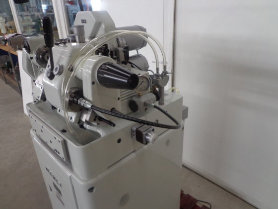 瓦力 W-90 滚齿机