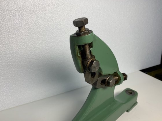 しっかりとしたルエット""2ベーク付き