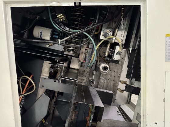 TORNO AUTOMÁTICO DE CABEÇOTE MÓVEL