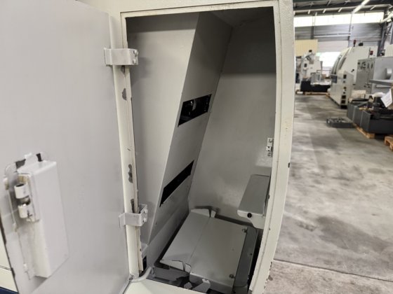 TORNO AUTOMÁTICO DE CABEÇOTE MÓVEL