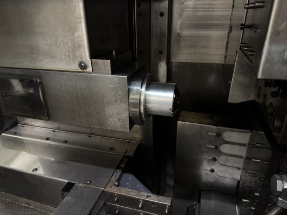 TORNO AUTOMÁTICO DE CABEÇOTE MÓVEL