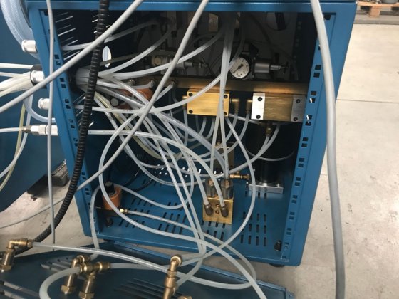 センタレス研削盤 アガソン タイプ150-SSL