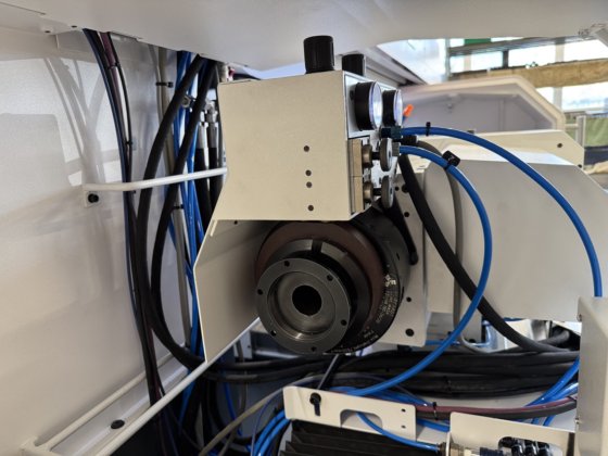 円筒研削盤 シュトゥーダー S-33 CNC