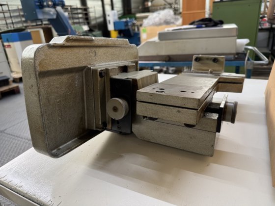 W20 装载机工作台