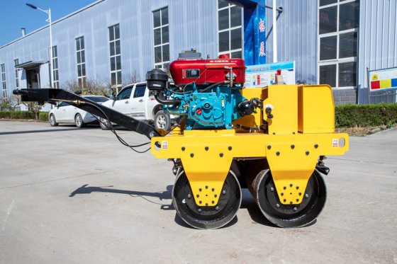 恒旺 HW-S600C 双钢轮压路机