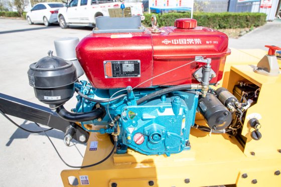 恒旺 HW-S600C 双钢轮压路机