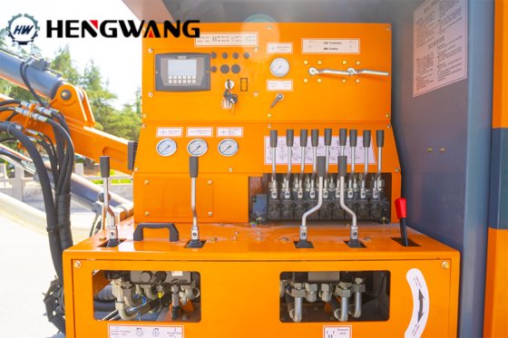 恒旺 HW938 一体化 DTH 地面钻机